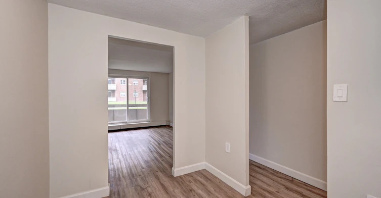 16 Willow Road, Guelph, ON, N1H 7B5 - 8