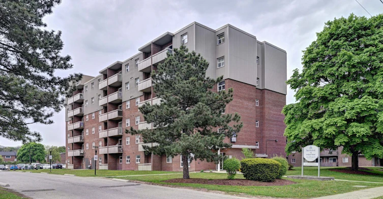 16 Willow Road, Guelph, ON, N1H 7B5