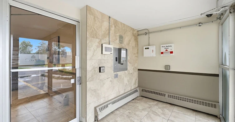 185-503-195 Berkshire Drive, London, ON, N6J 3R6 - 3