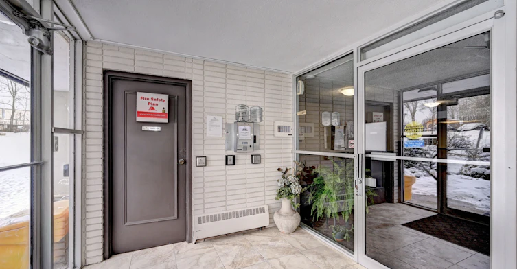 564 Durham Crescent, Woodstock, ON, N4S 5X3 - 3