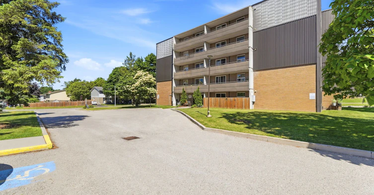 564 Durham Crescent, Woodstock, ON, N4S 5X3 - 2