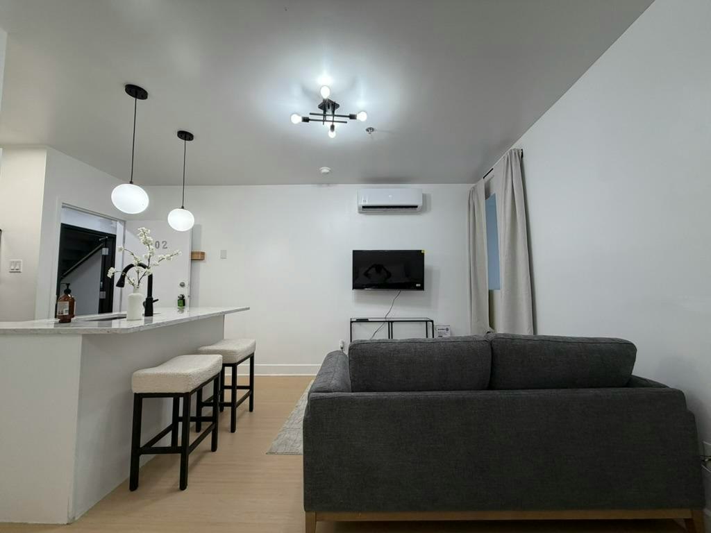 202-468 Mcgill Rue, Montréal, QC, H2Y 2H2 - 4
