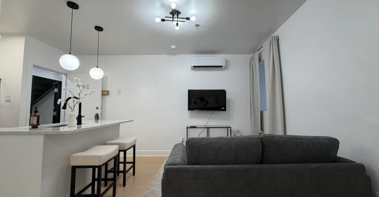 202-468 Mcgill Rue, Montréal, QC, H2Y 2H2 - 4