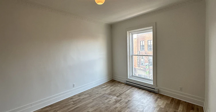 3728-3734 Notre Dame Rue Ouest, Montréal, QC, H4C 1P7 - 7