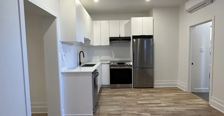 3728-3734 Notre Dame Rue Ouest, Montréal, QC, H4C 1P7 - 16
