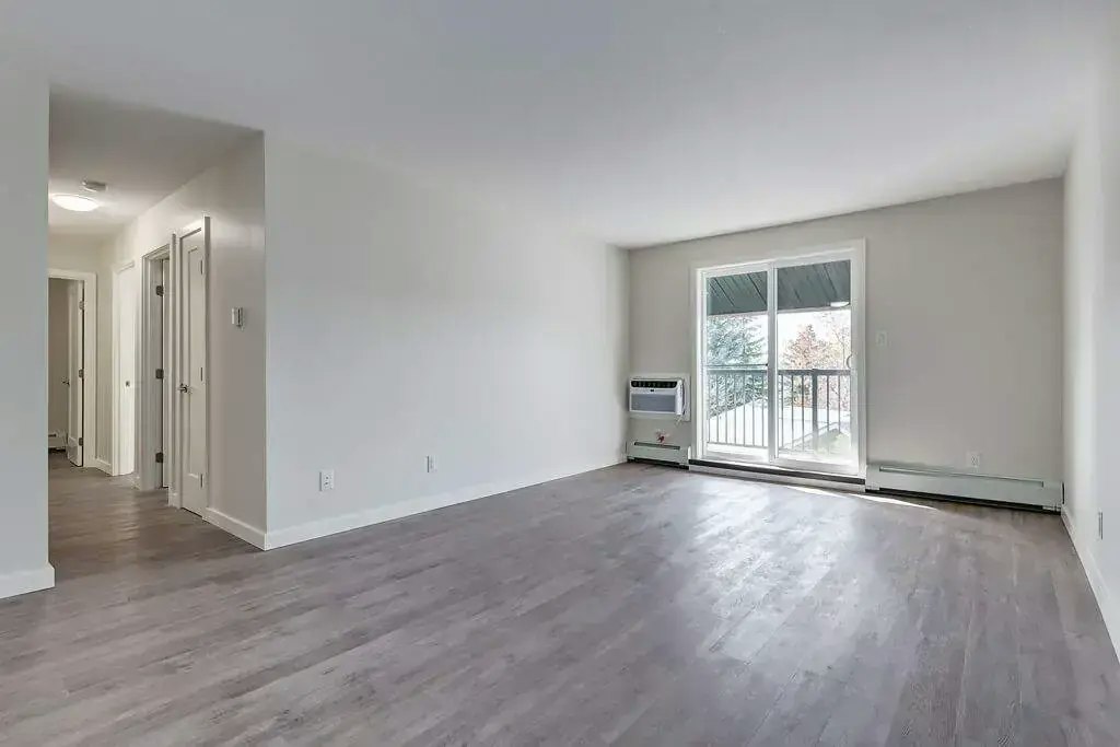 104-1440 28 Street E, Prince Albert, SK, S6V 6Z5 - 9