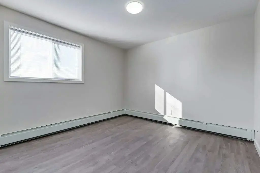 104-1440 28 Street E, Prince Albert, SK, S6V 6Z5 - 20