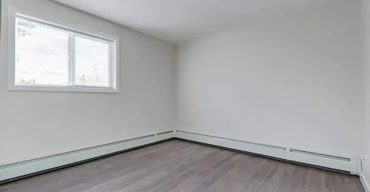 105-1440 28 Street E, Prince Albert, SK, S6V 6Z5 - 13