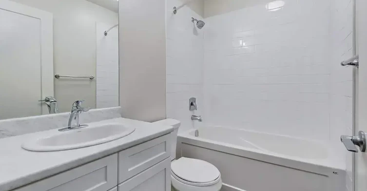 105-1440 28 Street E, Prince Albert, SK, S6V 6Z5 - 14
