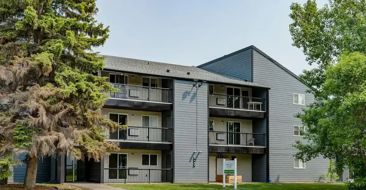 201-1440 28 Street E, Prince Albert, SK, S6V 6Z5 - 26