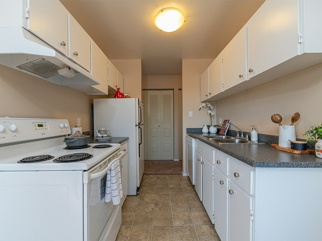 14-04-11405 132 Street NW, Edmonton, AB, T5M 1G1 - 23