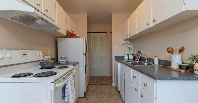 59-205-11405 132 Street NW, Edmonton, AB, T5M 1G1 - 23