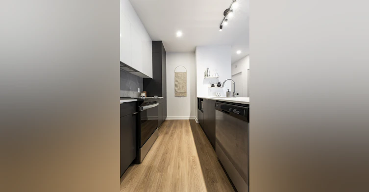 2201 Leger Rue, Montréal, QC, H8N 0H9 - 7