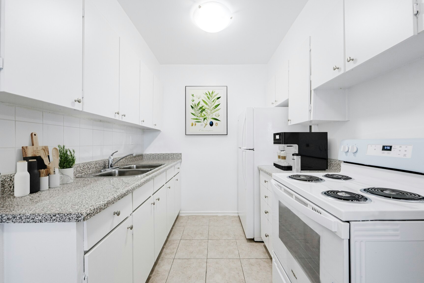 408-125 Neptune Drive, Toronto, ON, M6A 1X3 - 5