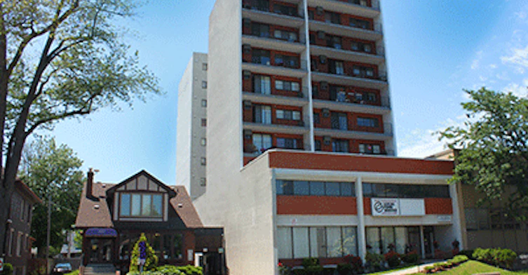 1445 Ouellette Avenue, Windsor, ON, N8X 1K1 - 2