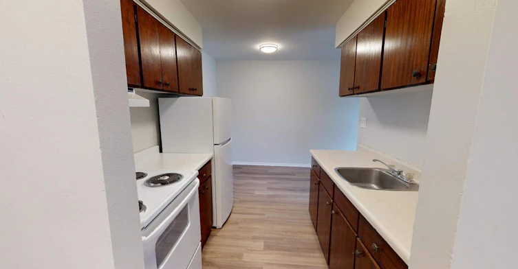 575 University Avenue, Windsor, ON, N9A 5R4 - 6