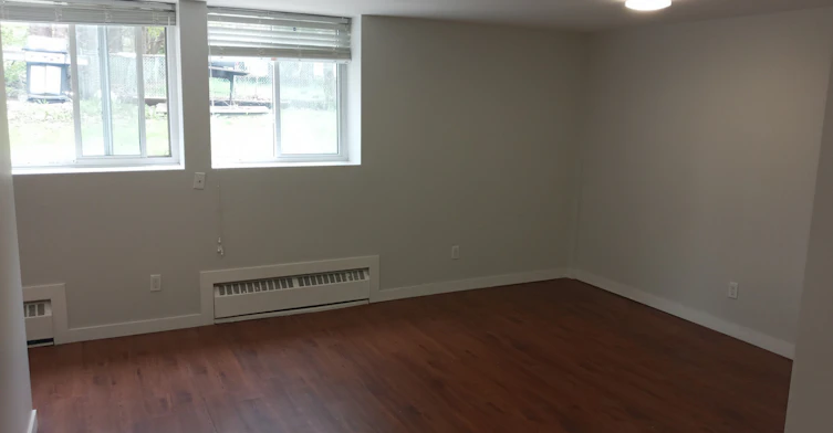 3225 College Avenue, Windsor, ON, N9C 1S7 - 9