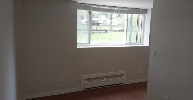 3225 College Avenue, Windsor, ON, N9C 1S7 - 12