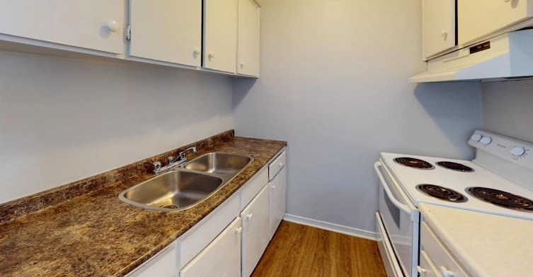 3225 College Avenue, Windsor, ON, N9C 1S7 - 5