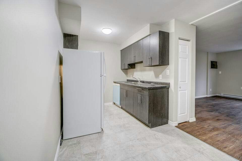 1054 Brock Street, Windsor, ON, N6C 2V2 - 10
