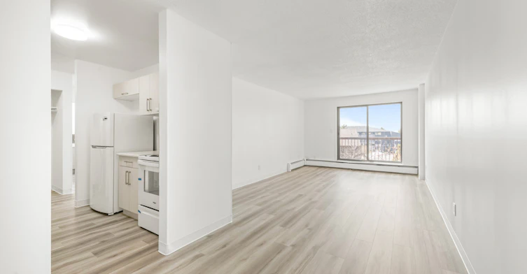 10139 158 Street, Edmonton, AB, T5P 2X9 - 4