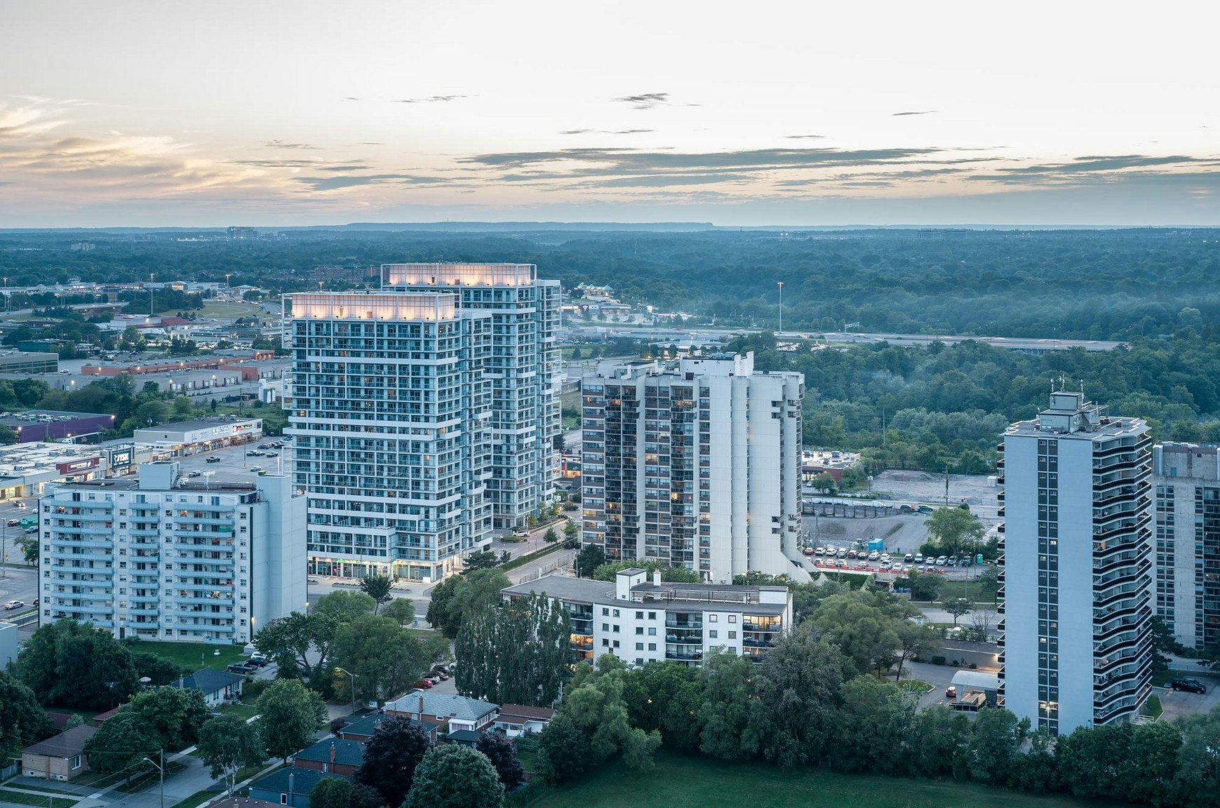 50 Speers Road, Oakville, ON, L6K 2G5 - 5