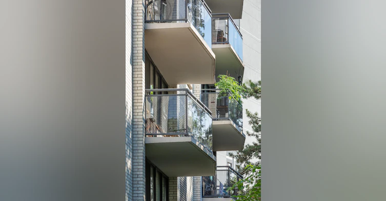 50 Speers Road, Oakville, ON, L6K 2G5 - 2