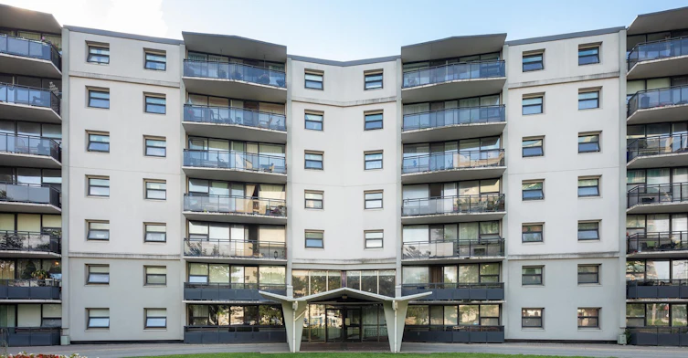 50 Speers Road, Oakville, ON, L6K 2G5