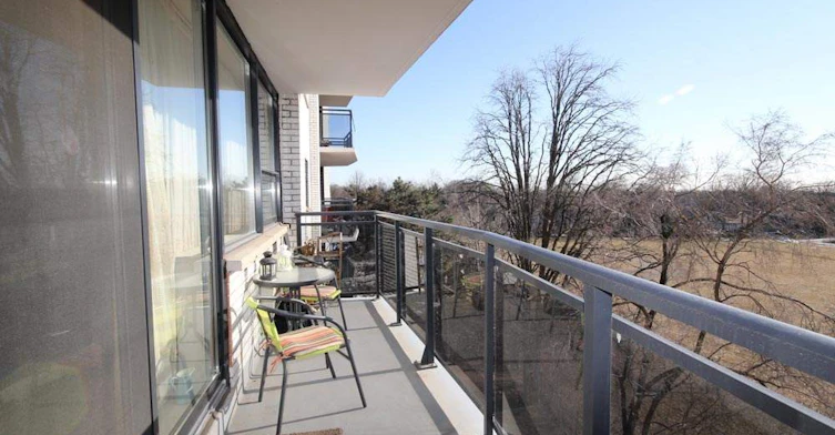 50 Speers Road, Oakville, ON, L6K 2G5 - 4