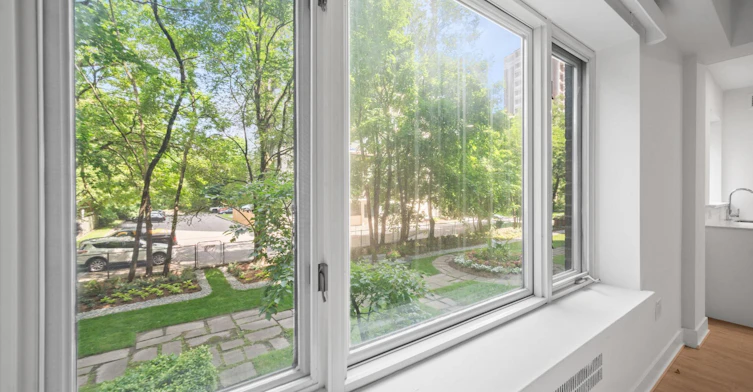 110 St. Clair Avenue West, Toronto, ON, M4V 1N4 - 15