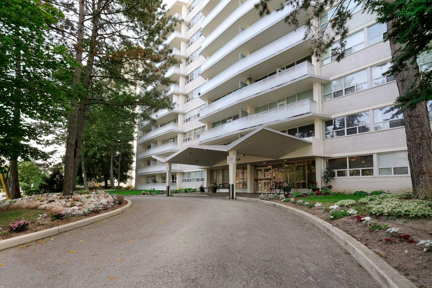 33 Erskine Avenue, Toronto, ON, M4P 1Y4