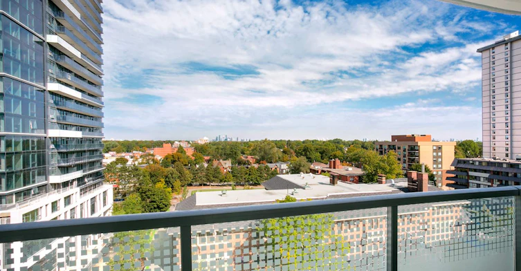 33 Erskine Avenue, Toronto, ON, M4P 1Y4 - 3