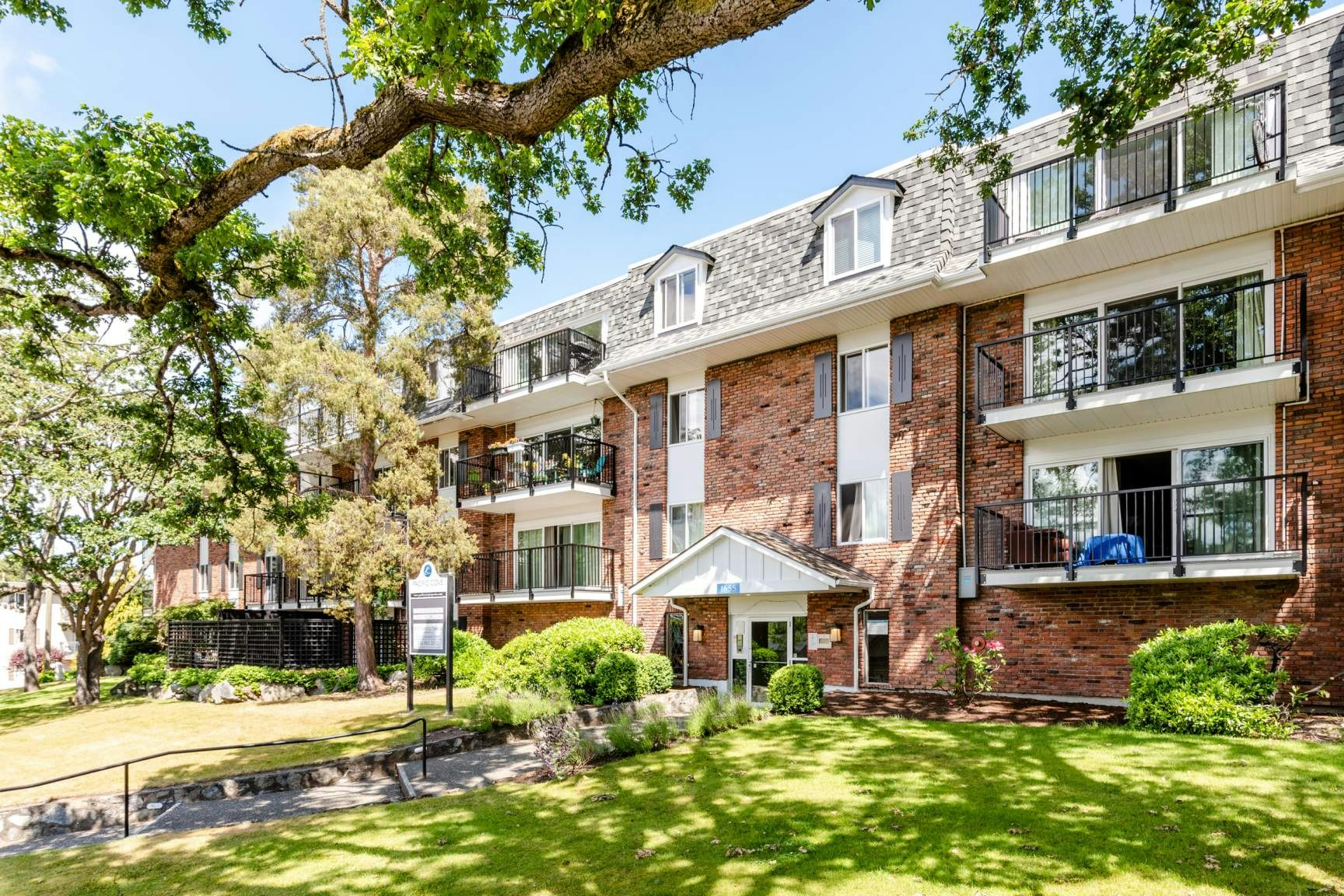 211-1655 Chambers Street, Victoria, BC, V8T 3J7