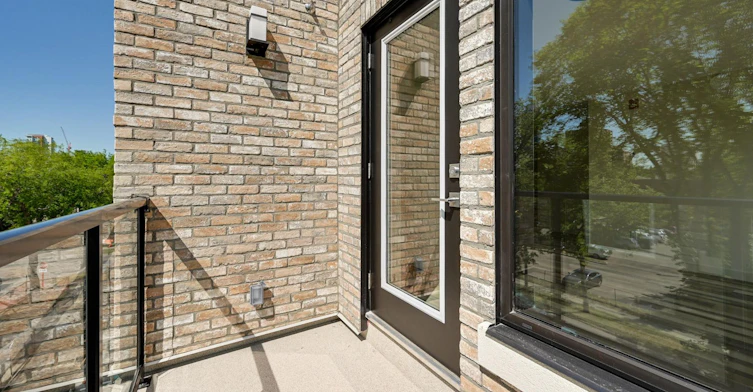 11720 103 Avenue, Edmonton, AB, T5K 0S7 - 19