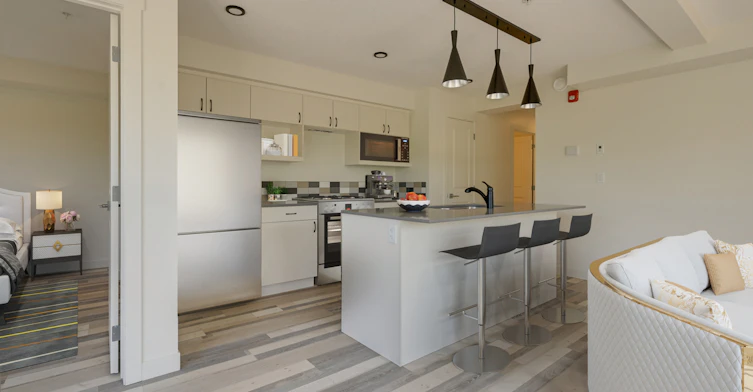 11720 103 Avenue, Edmonton, AB, T5K 0S7 - 4