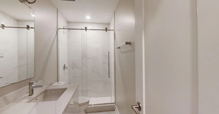 47 Spencer Avenue, Toronto, ON, M6K 2K2 - 4