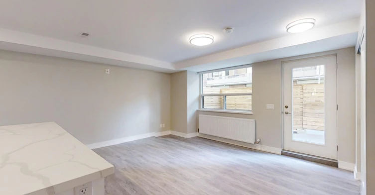 47 Spencer Avenue, Toronto, ON, M6K 2K2