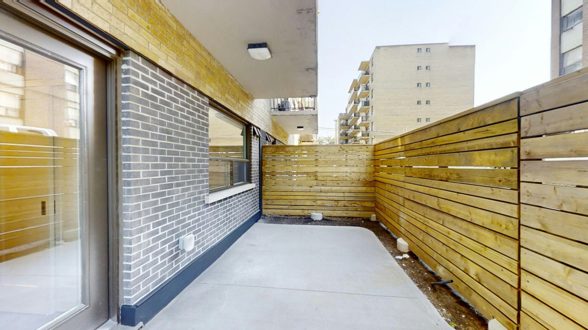 47 Spencer Avenue, Toronto, ON, M6K 2K2 - 37