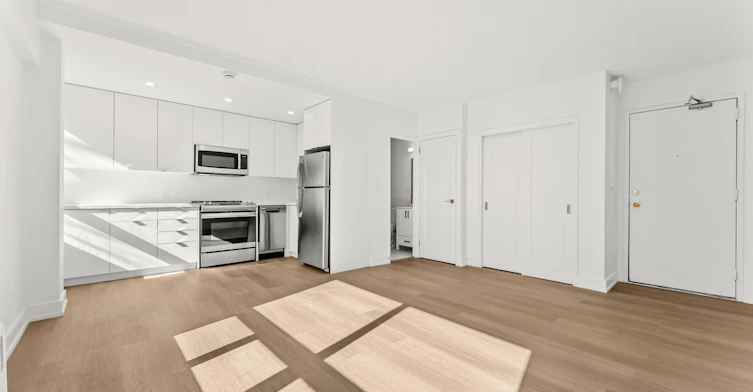 47 Spencer Avenue, Toronto, ON, M6K 2K2 - 27