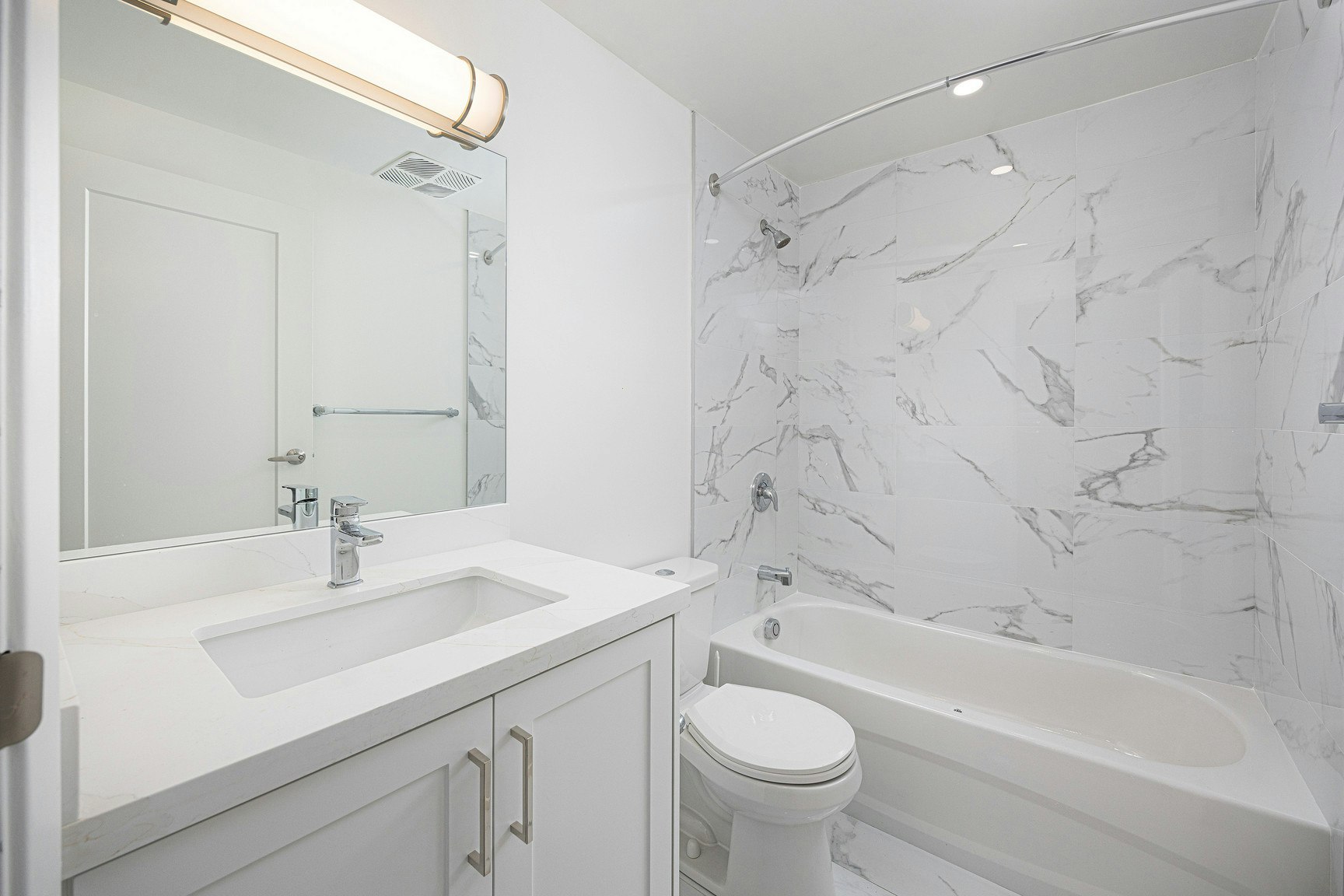 87 Jameson Avenue, Toronto, ON, M6K 2W8 - 4