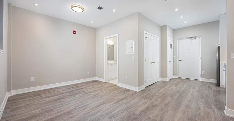 118 Tyndall Avenue, Toronto, ON, M6K 2E7 - 24