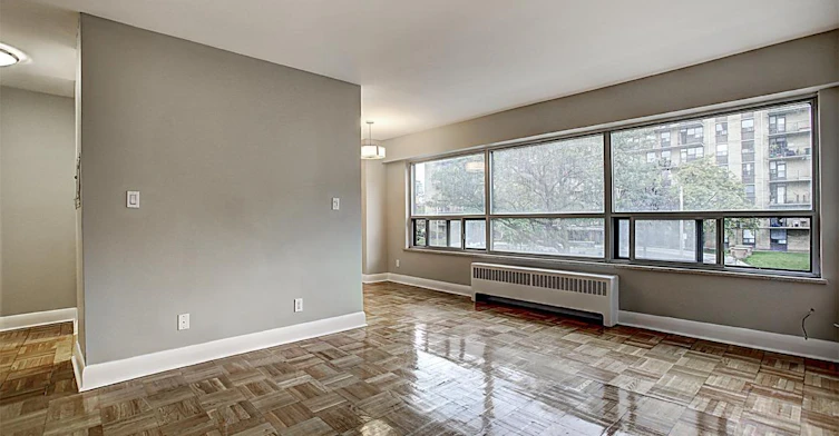 118 Tyndall Avenue, Toronto, ON, M6K 2E7