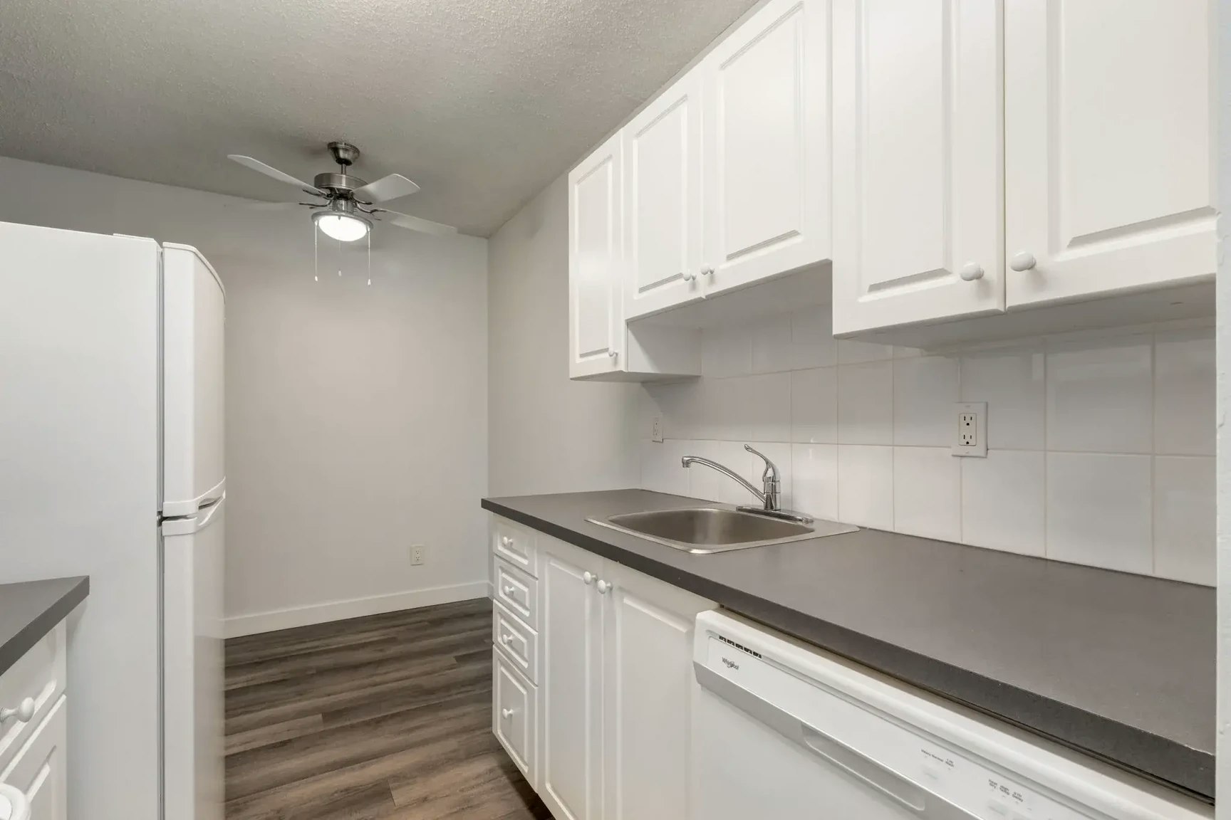 409-727 1st Avenue NW, Calgary, AB, T2N 0A2 - 10