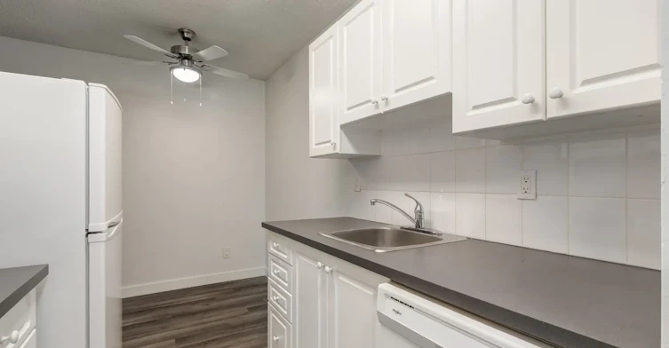 409-727 1st Avenue NW, Calgary, AB, T2N 0A2 - 10
