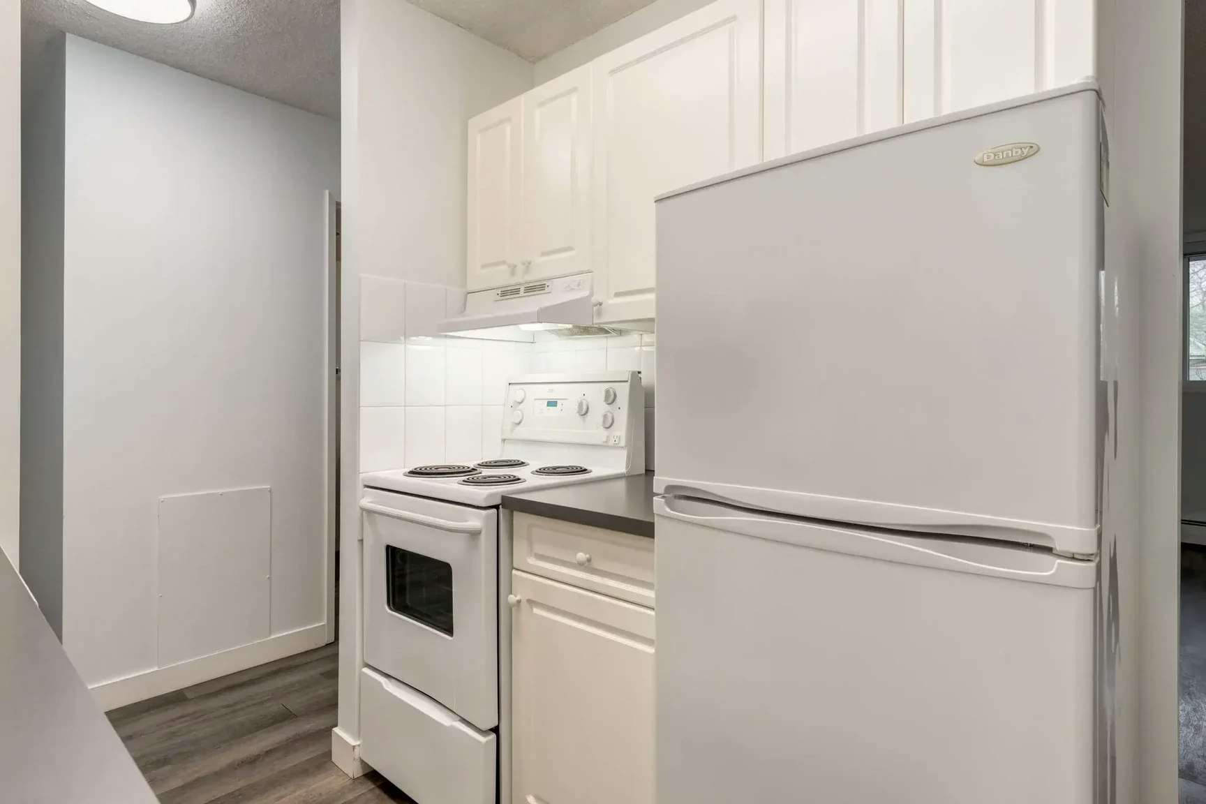 409-727 1st Avenue NW, Calgary, AB, T2N 0A2 - 7