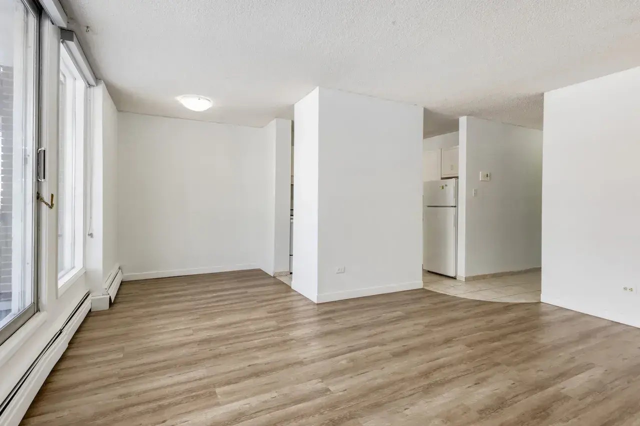205-2010 Hope Street SW, Calgary, AB, T2S 2H1 - 2