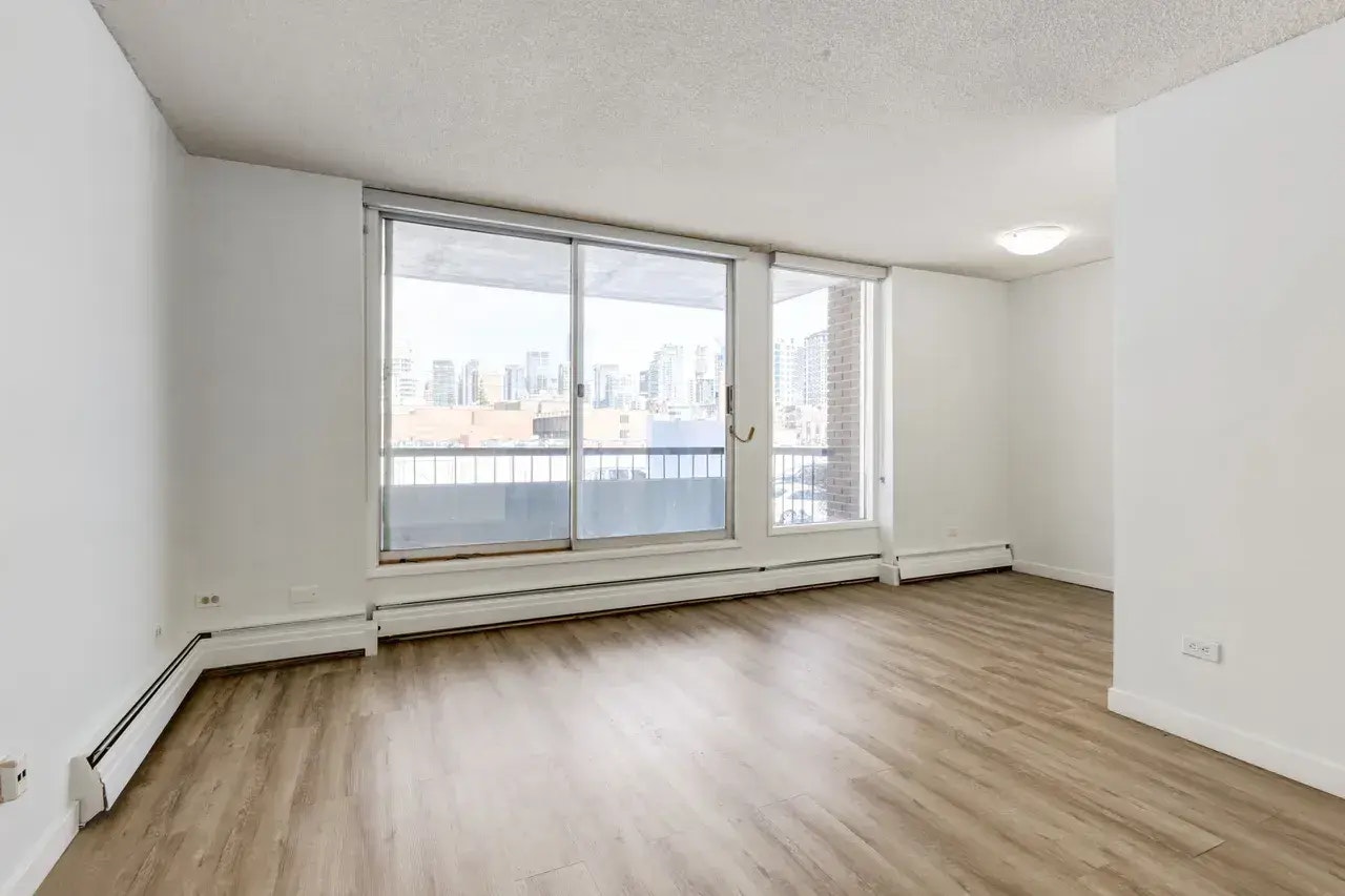 205-2010 Hope Street SW, Calgary, AB, T2S 2H1