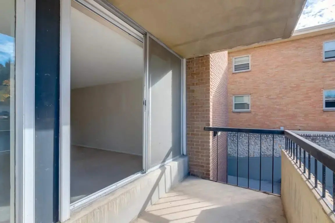 205-2010 Hope Street SW, Calgary, AB, T2S 2H1 - 81