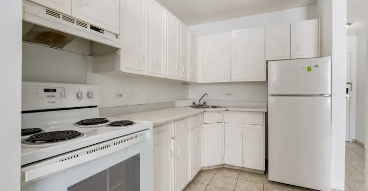 205-2010 Hope Street SW, Calgary, AB, T2S 2H1 - 3