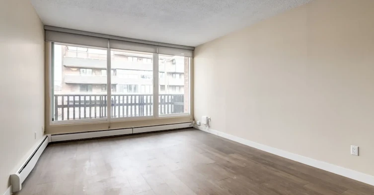 305-540 57 Avenue SW, Calgary, AB, T2V 0H2 - 2